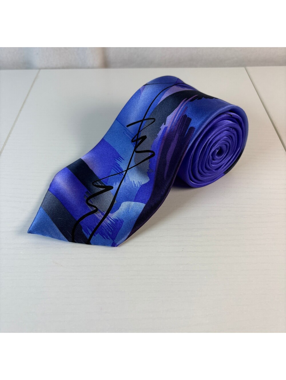 J. Garcia Abstract Collection Fifty Mens Necktie Purple Blue Silk Art Tie